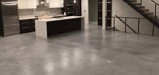 Le béton ciré : un revêtement moderne et tendance pour l’aménagement intérieur